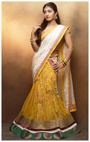 Bommu Lakshmi Photoshoot Stills